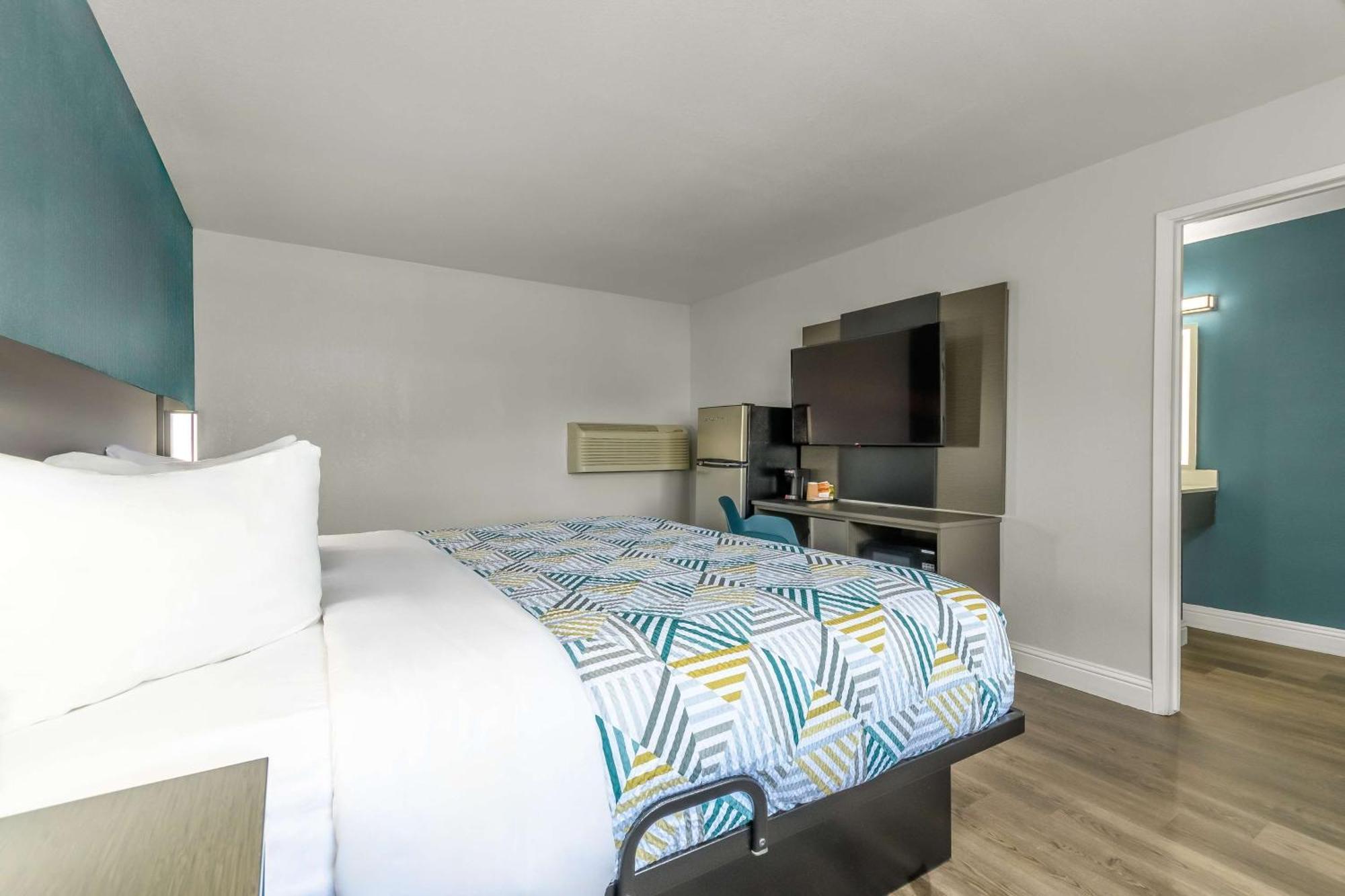 Studio 6 Suites Madera, Ca Yosemite Экстерьер фото